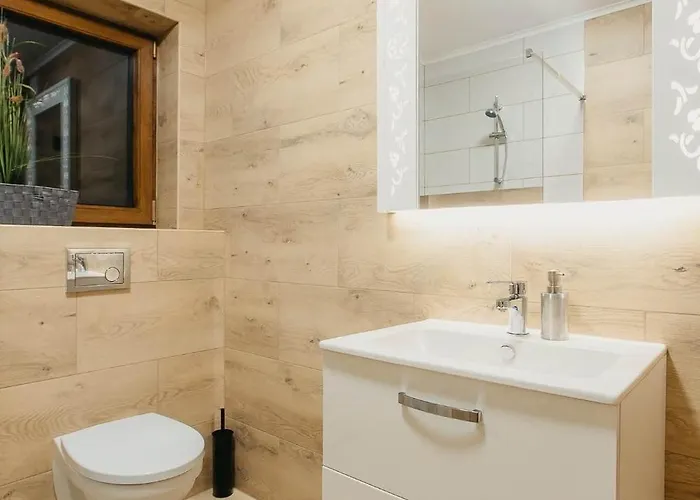 Casa vacanze Zacisze Z Bilardem, Sauna I Jacuzzi *